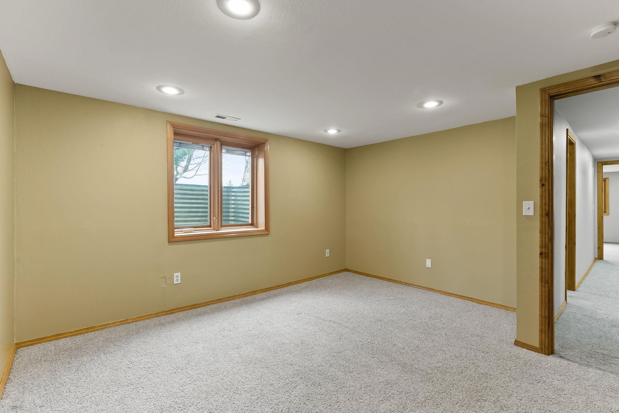 3010 West Hawthorne Road Spokane, WA 99208 - Photo 35 of 50 Gallery Image 35
