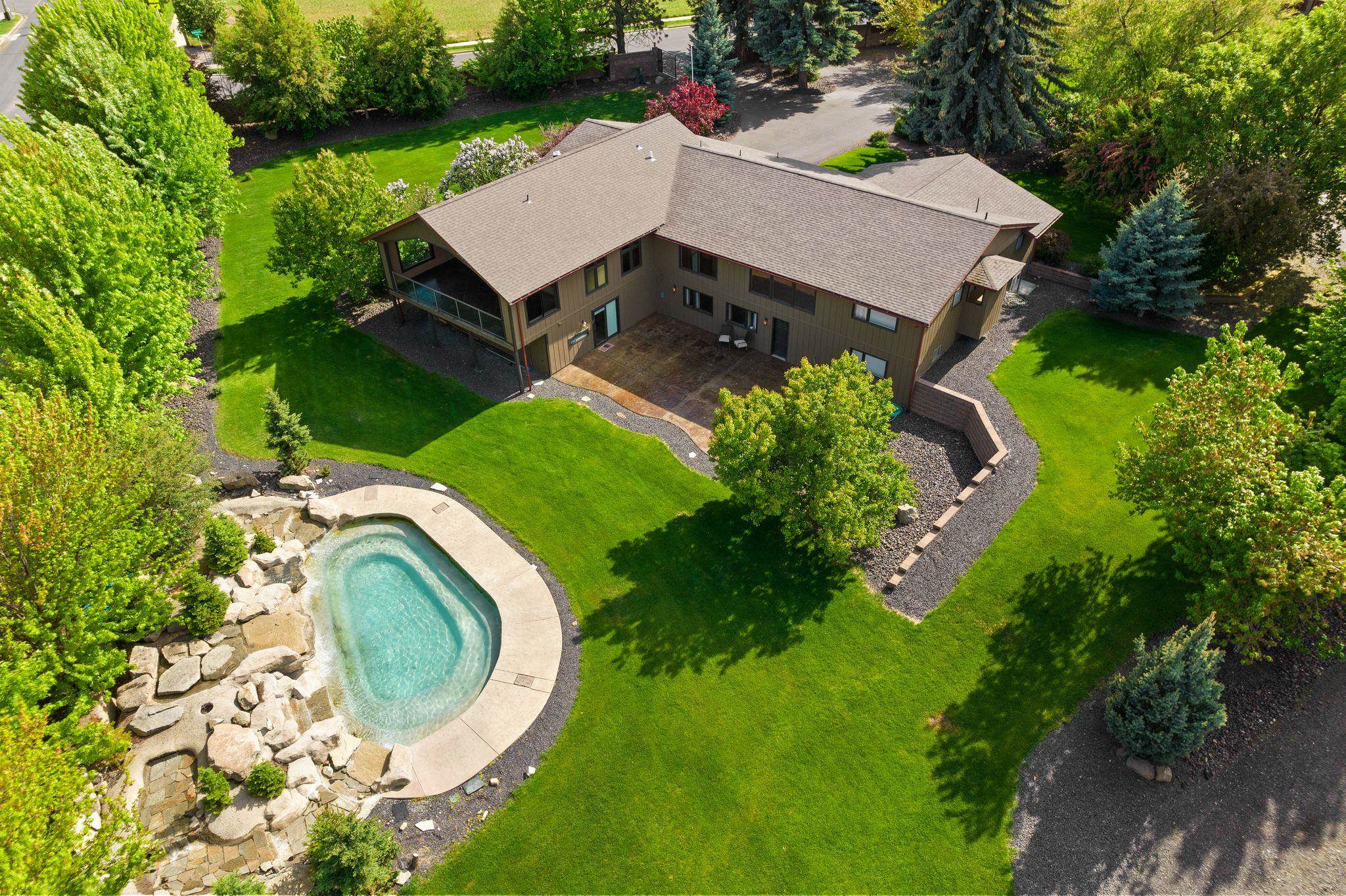 3010 West Hawthorne Road Spokane, WA 99208 - Photo 4 of 50 Gallery Image 4
