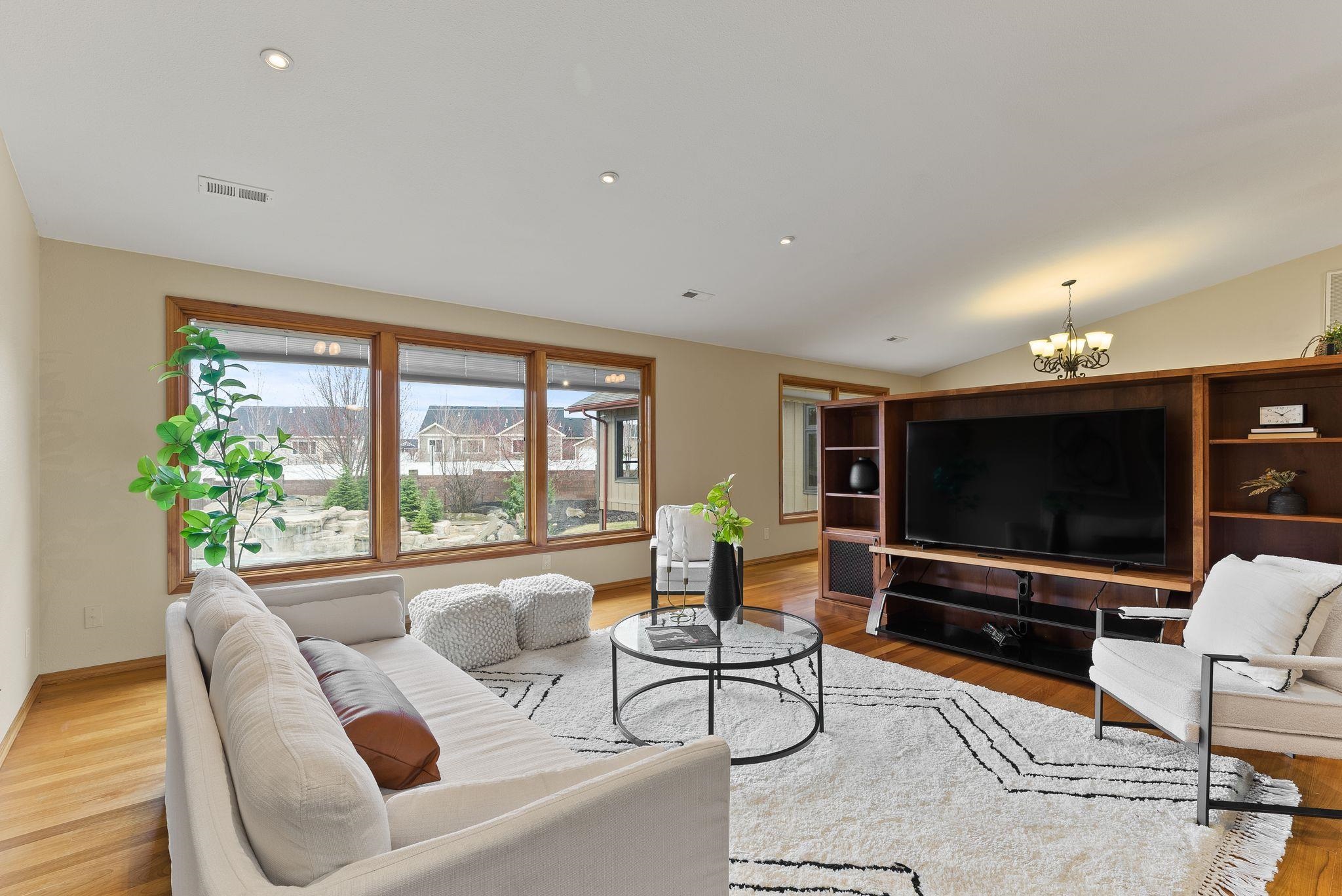 3010 West Hawthorne Road Spokane, WA 99208 - Photo 8 of 50 Gallery Image 8