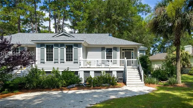 $597,999 | 135 Avenue Of Oaks, Daufuskie Island, SC 29915