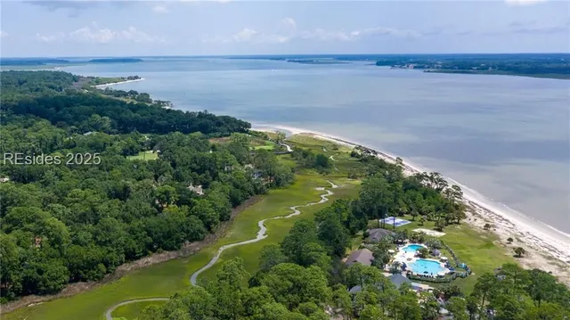$597,999 | 135 Avenue Of Oaks, Daufuskie Island, SC 29915