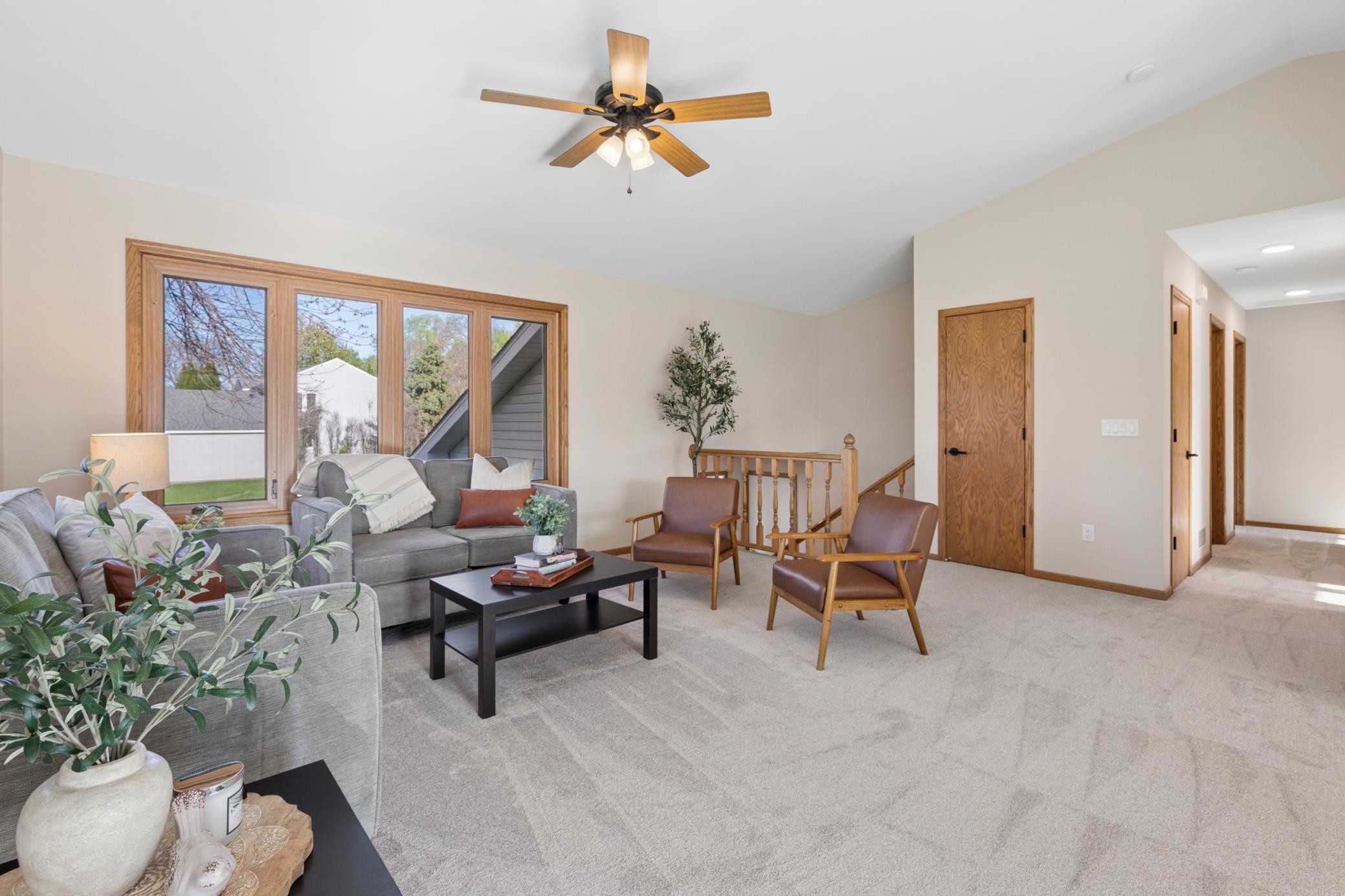 1193 Shawmut Street South Shakopee, MN 55379 - Photo 4 of 23