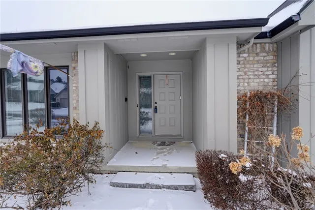 $489,900 | 2 Dartmouth Court, Pittsford, NY 14534