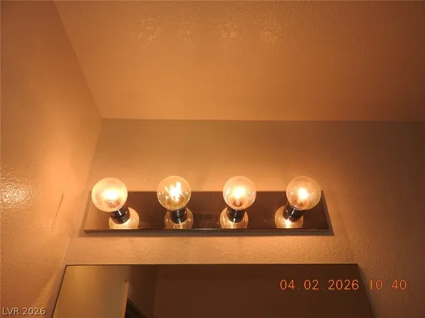 $2,100 | 906 Valetta Flat Avenue, Las Vegas, NV 89183