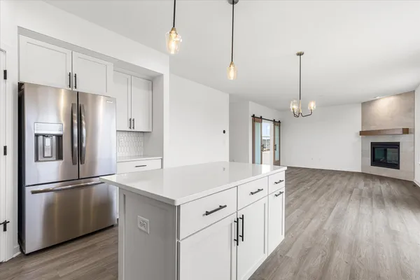 $643,900 | 584 Twin Creeks Drive, Oconomowoc, WI 53066