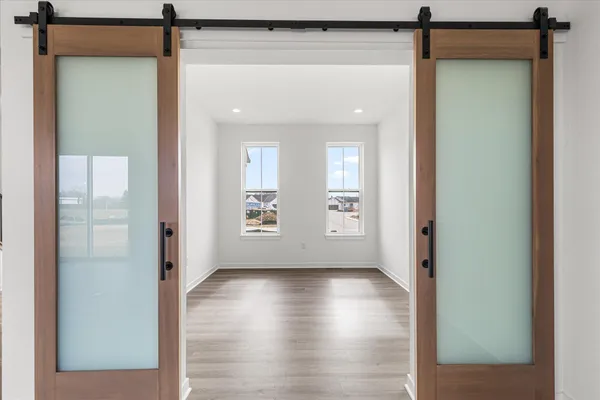 $643,900 | 584 Twin Creeks Drive, Oconomowoc, WI 53066