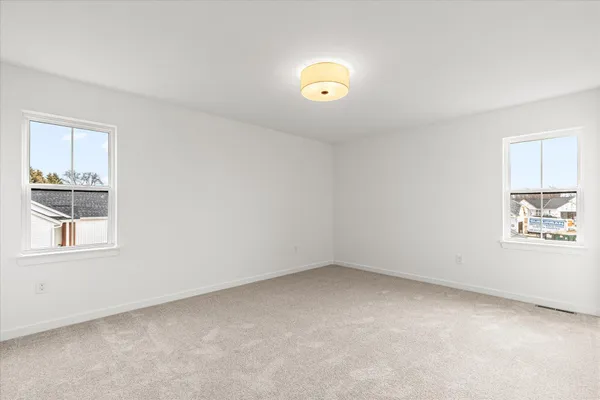 $643,900 | 584 Twin Creeks Drive, Oconomowoc, WI 53066