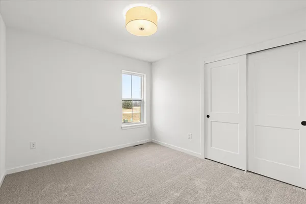 $643,900 | 584 Twin Creeks Drive, Oconomowoc, WI 53066