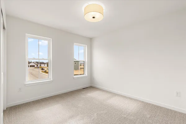 $643,900 | 584 Twin Creeks Drive, Oconomowoc, WI 53066