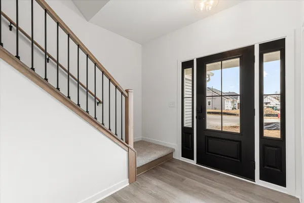 $643,900 | 584 Twin Creeks Drive, Oconomowoc, WI 53066