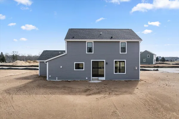 $643,900 | 584 Twin Creeks Drive, Oconomowoc, WI 53066