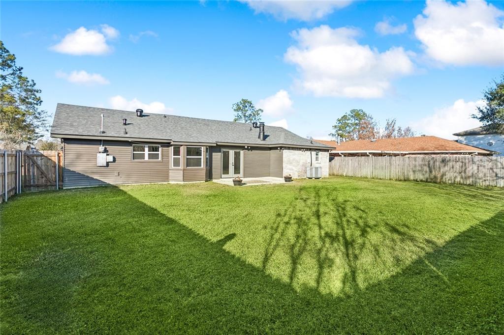 223 North Boulevard Slidell, LA 70458 - Photo 14 of 17