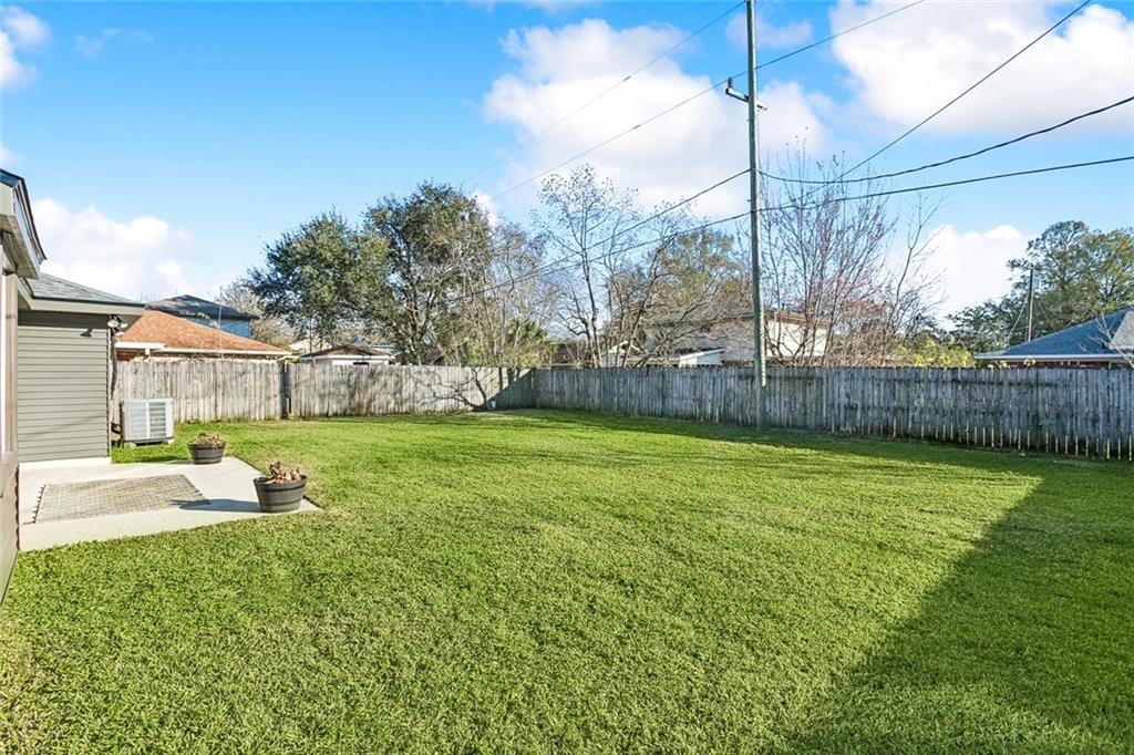 223 North Boulevard Slidell, LA 70458 - Photo 15 of 17