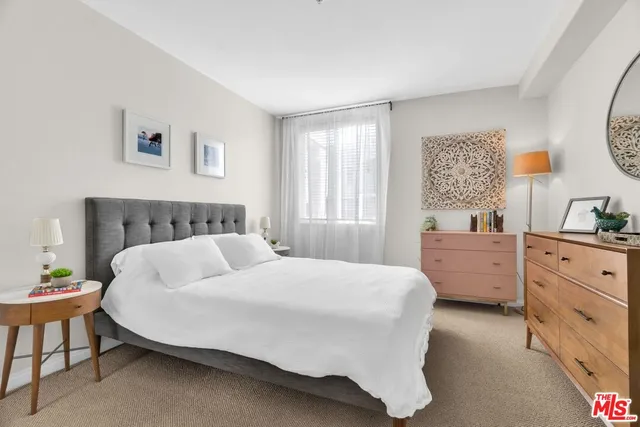 $469,000 | 3740 Santa Rosalia Drive, Unit 302, Los Angeles, CA 90008