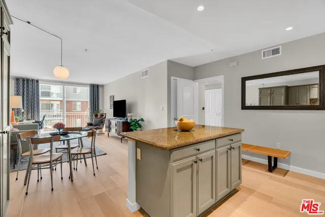 $469,000 | 3740 Santa Rosalia Drive, Unit 302, Los Angeles, CA 90008