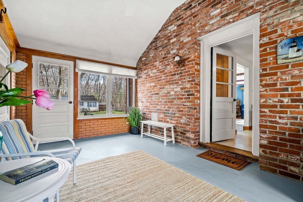 1 Ledgewood Road Wilmington, MA 01887 - Photo 2 of 36