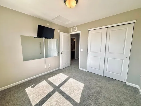 $390,000 | 661 Satori Way, Chaska, MN 55318