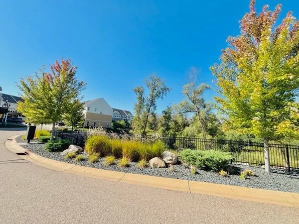 $390,000 | 661 Satori Way, Chaska, MN 55318