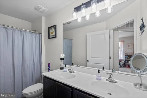 $393,500 | 403 Twin Creeks Drive, Salisbury, MD 21804