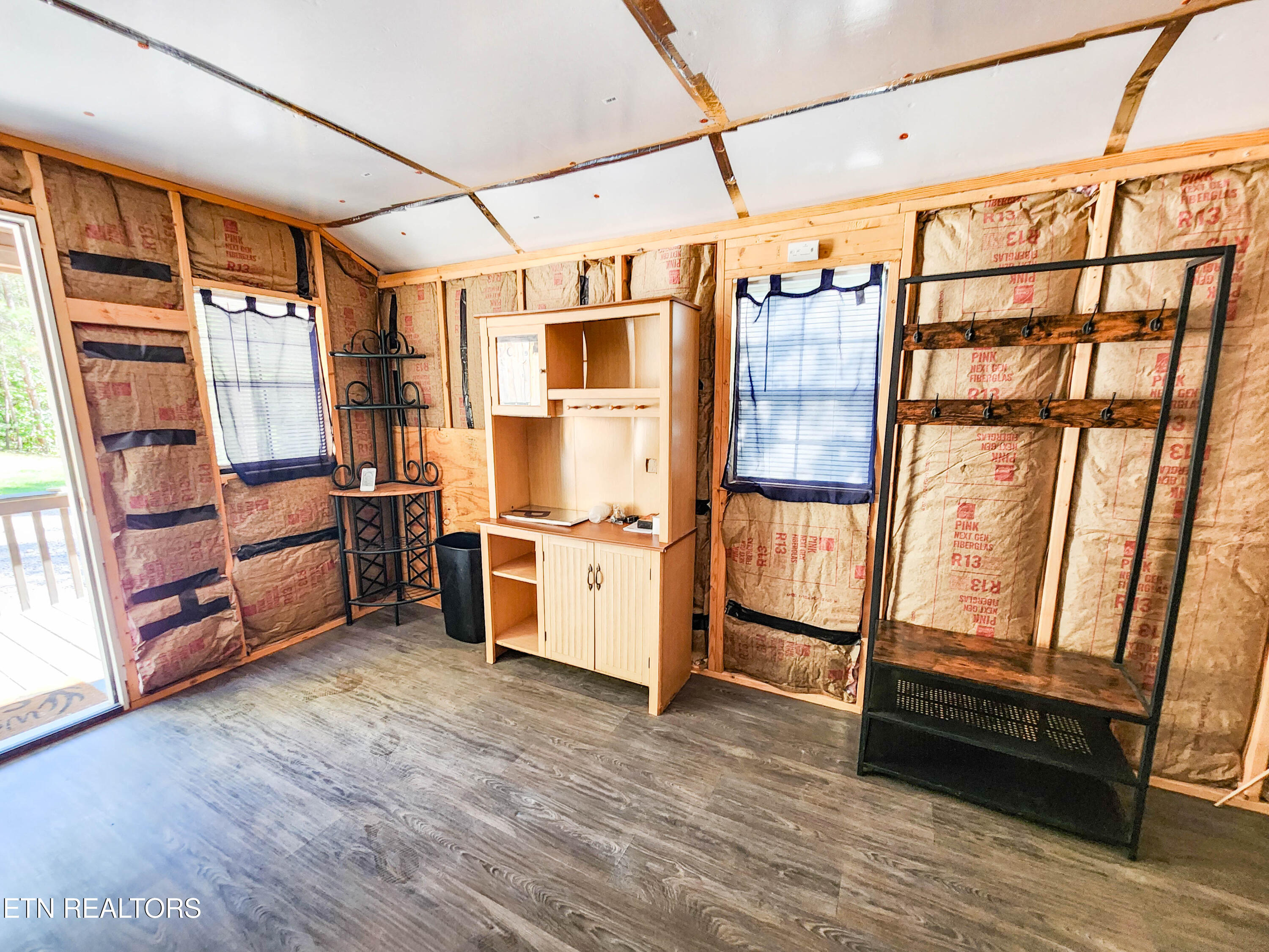 249 Texas Hollow Road Luttrell, TN 37779 - Photo 6 of 41 texas hollow cabin in4