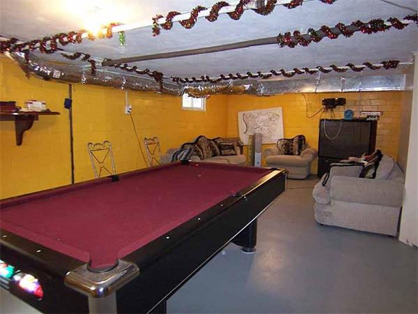 3 Norfolk Street Springfield, MA 01109 - Photo 13 of 15