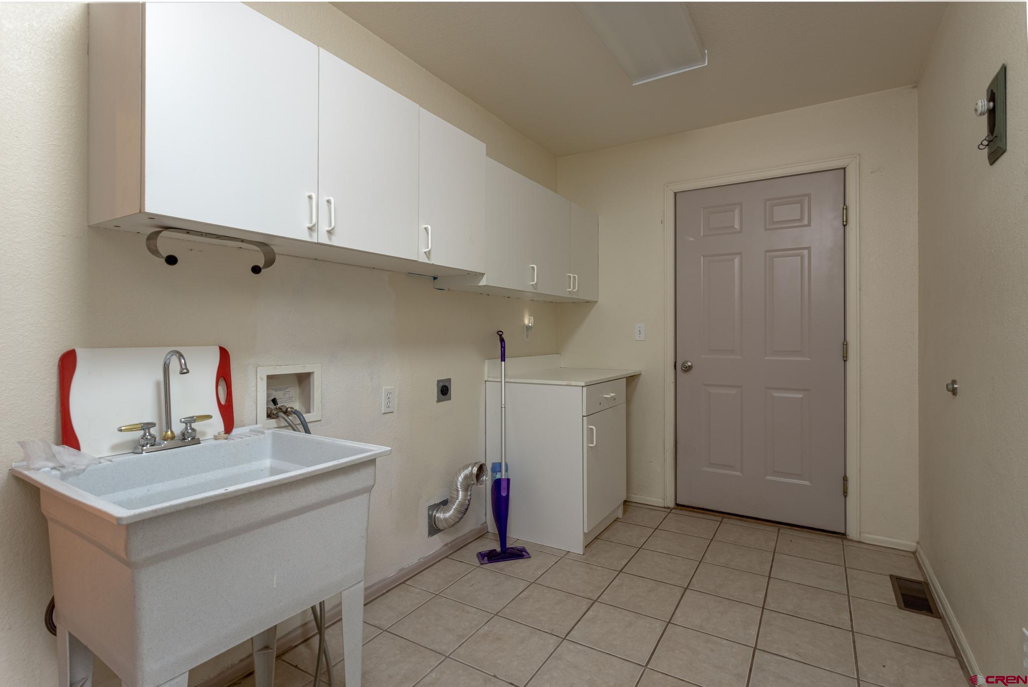 4882 Colorow Road Olathe, CO 81425 - Photo 10 of 25 Gallery Image 10