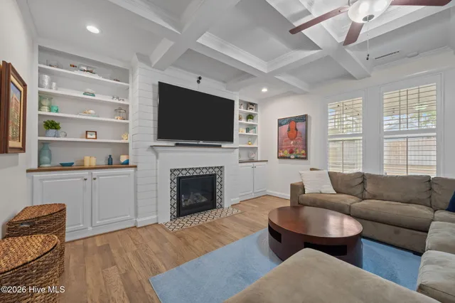 $535,000 | 35 West Cloverfield Lane, Hampstead, NC 28443