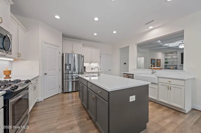 $535,000 | 35 West Cloverfield Lane, Hampstead, NC 28443