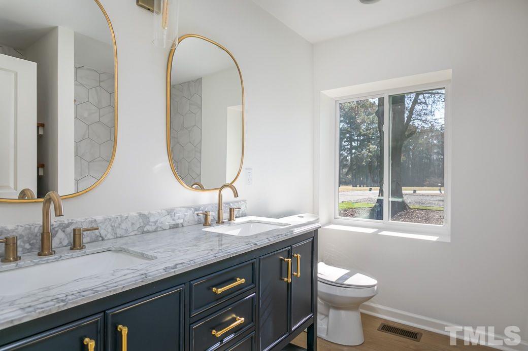 4607 Cheek Road Durham, NC 27704 - Photo 13 of 18