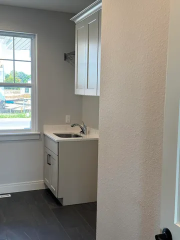 $619,990 | 456 Sandstone Street, Slinger, WI 53086