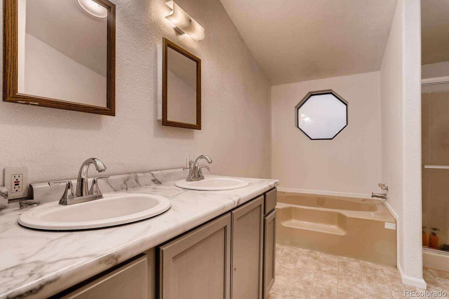 1152 South Manila Road Bennett, CO 80102 - Photo 15 of 29 Gallery Image 15
