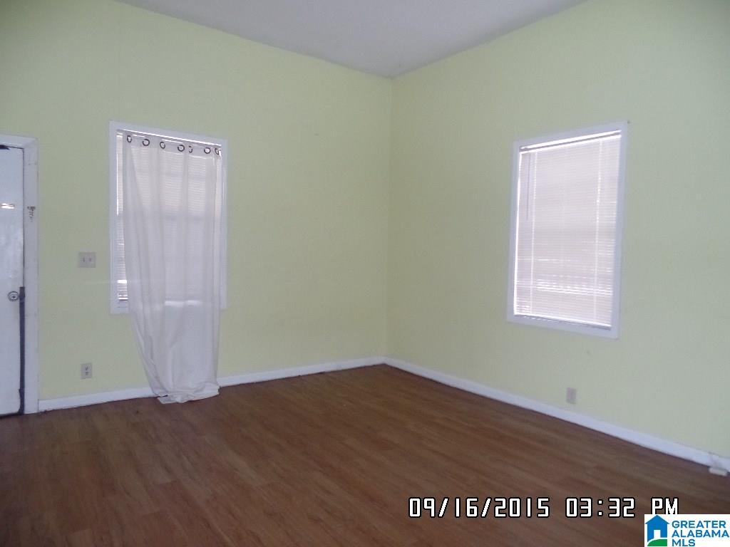 402 5th Street Southwest Birmingham, AL 35211 - Photo 9 of 14