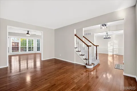 $395,000 | 2705 Bluff Creek Court, St. Louis, MO 63129