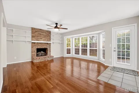 $395,000 | 2705 Bluff Creek Court, St. Louis, MO 63129