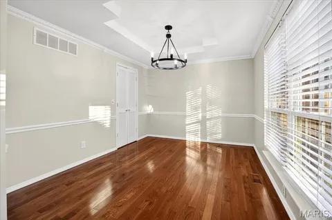 $395,000 | 2705 Bluff Creek Court, St. Louis, MO 63129