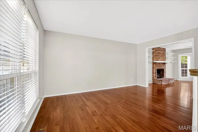 $395,000 | 2705 Bluff Creek Court, St. Louis, MO 63129