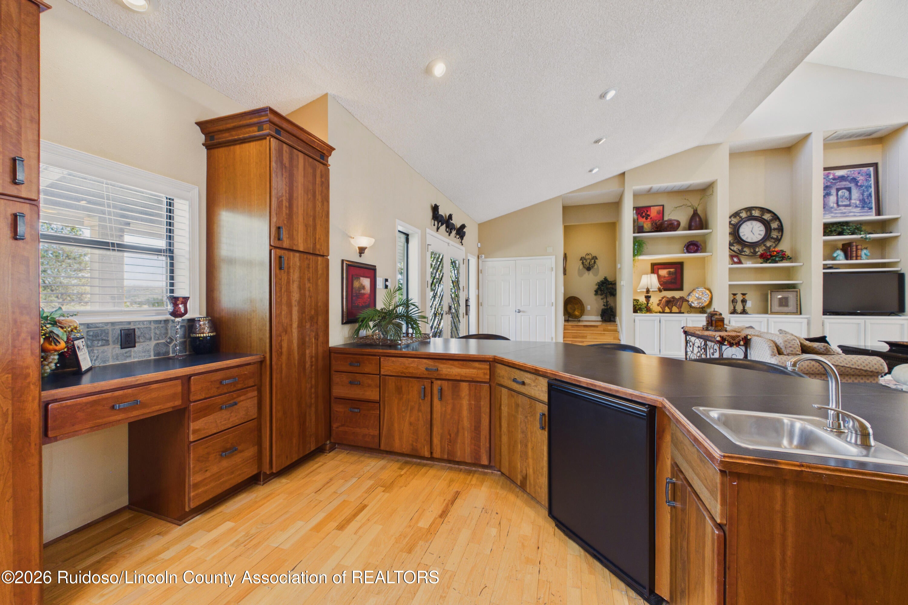 128 Pat Thompson Court Ruidoso, NM 88345 - Photo 22 of 71 Gallery Image 22