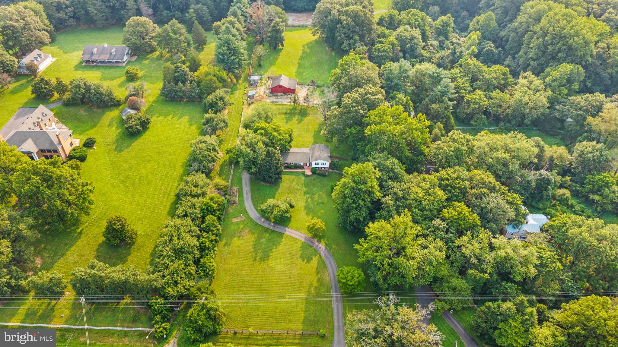 6907 Clifton Road Clifton, VA 20124 - Photo 3 of 45 ariel view