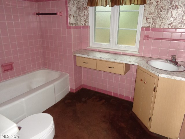 1168 Brainard Road Lyndhurst, OH 44124 - Photo 11 of 20 Bathroom