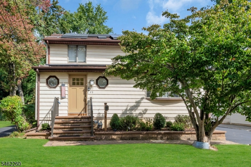 23 Evergreen Avenue Springfield, NJ 07081 - Photo 2 of 37 Gallery Image 2