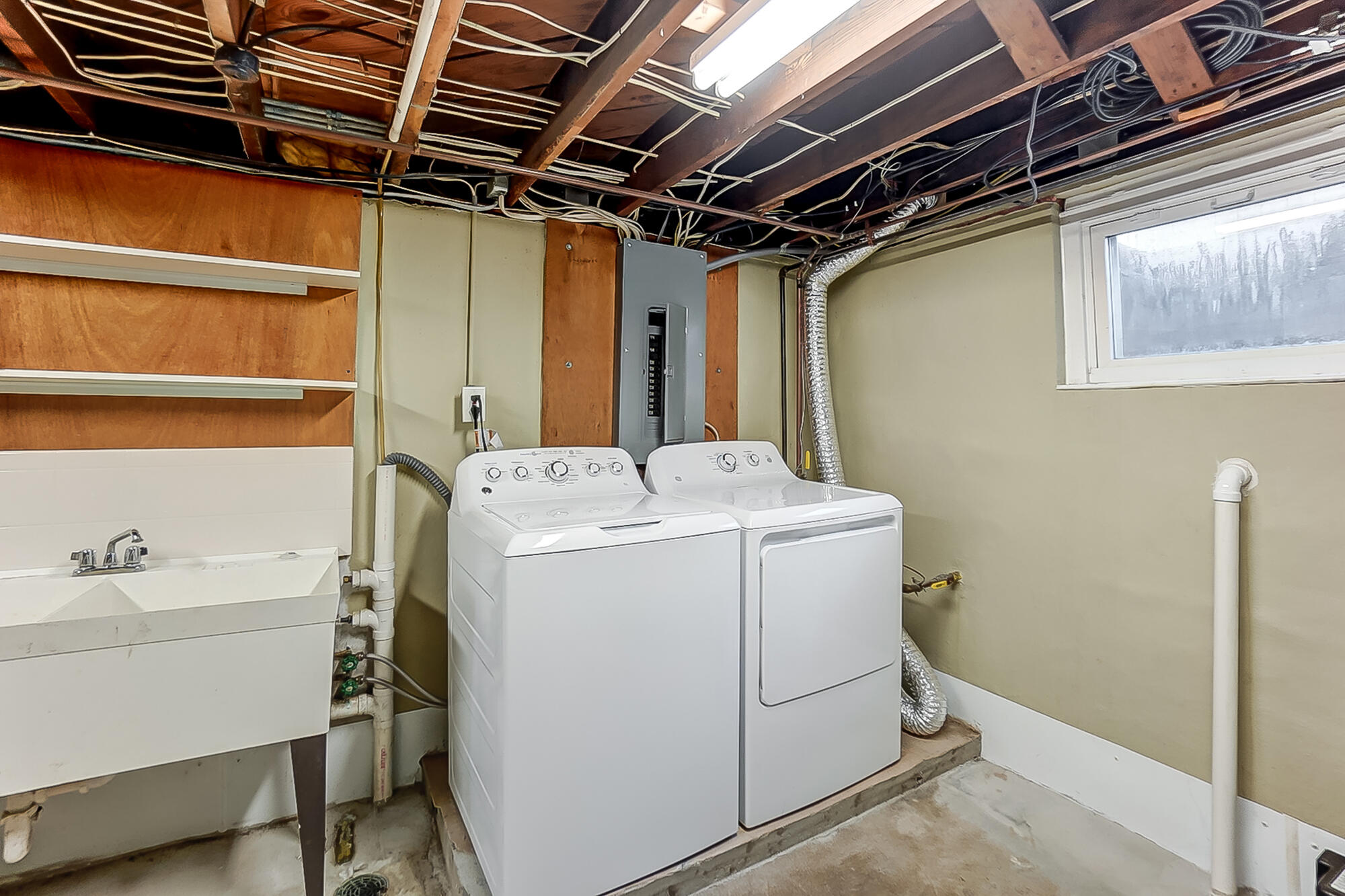 260 West Harding Road Springfield, OH 45504 - Photo 32 of 40 Gallery Image 32