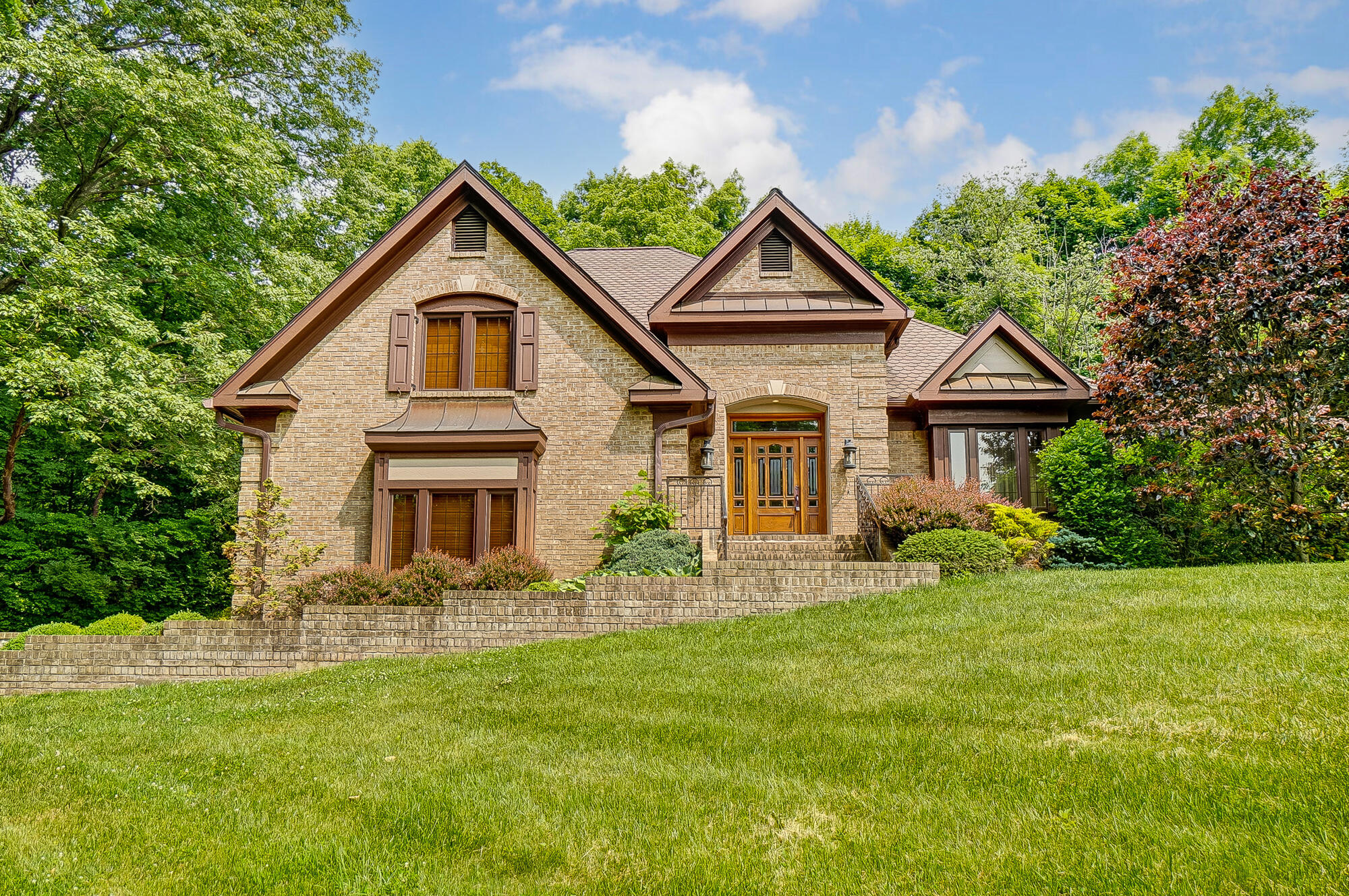 3838 Crescent Hill Road Springfield, OH 45502 - Photo 4 of 75