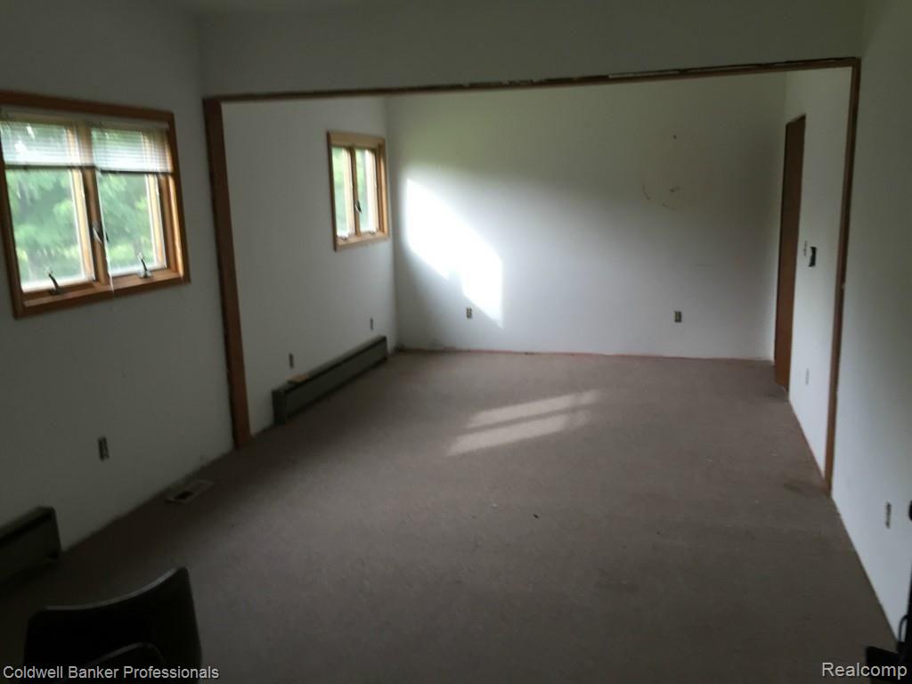 2240 Bullock Road Lapeer, MI 48446 - Photo 17 of 27