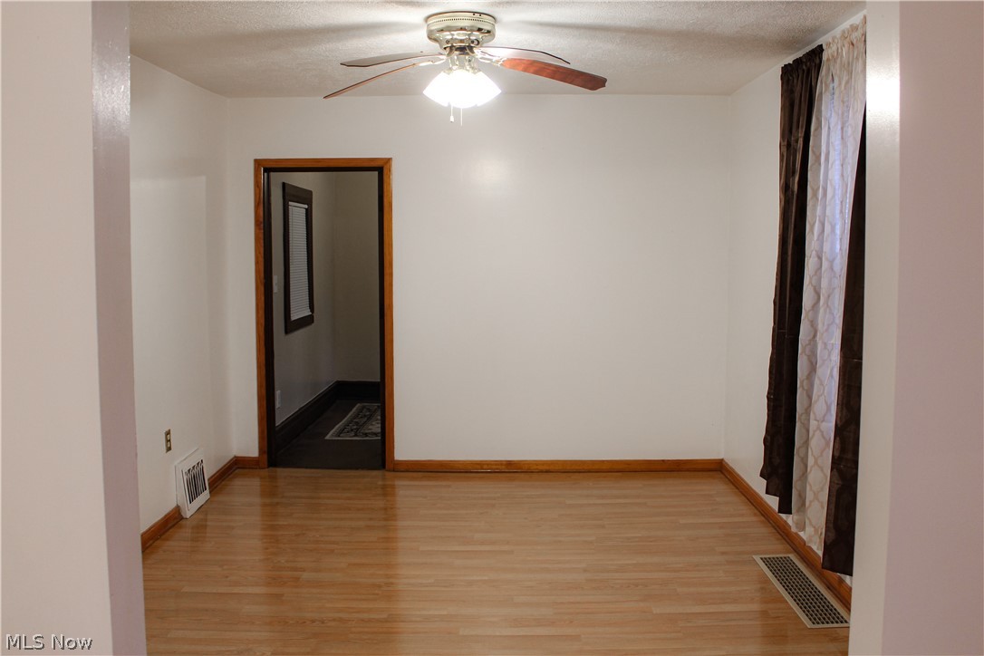2181 Sypher Road Akron, OH 44306 - Photo 9 of 29