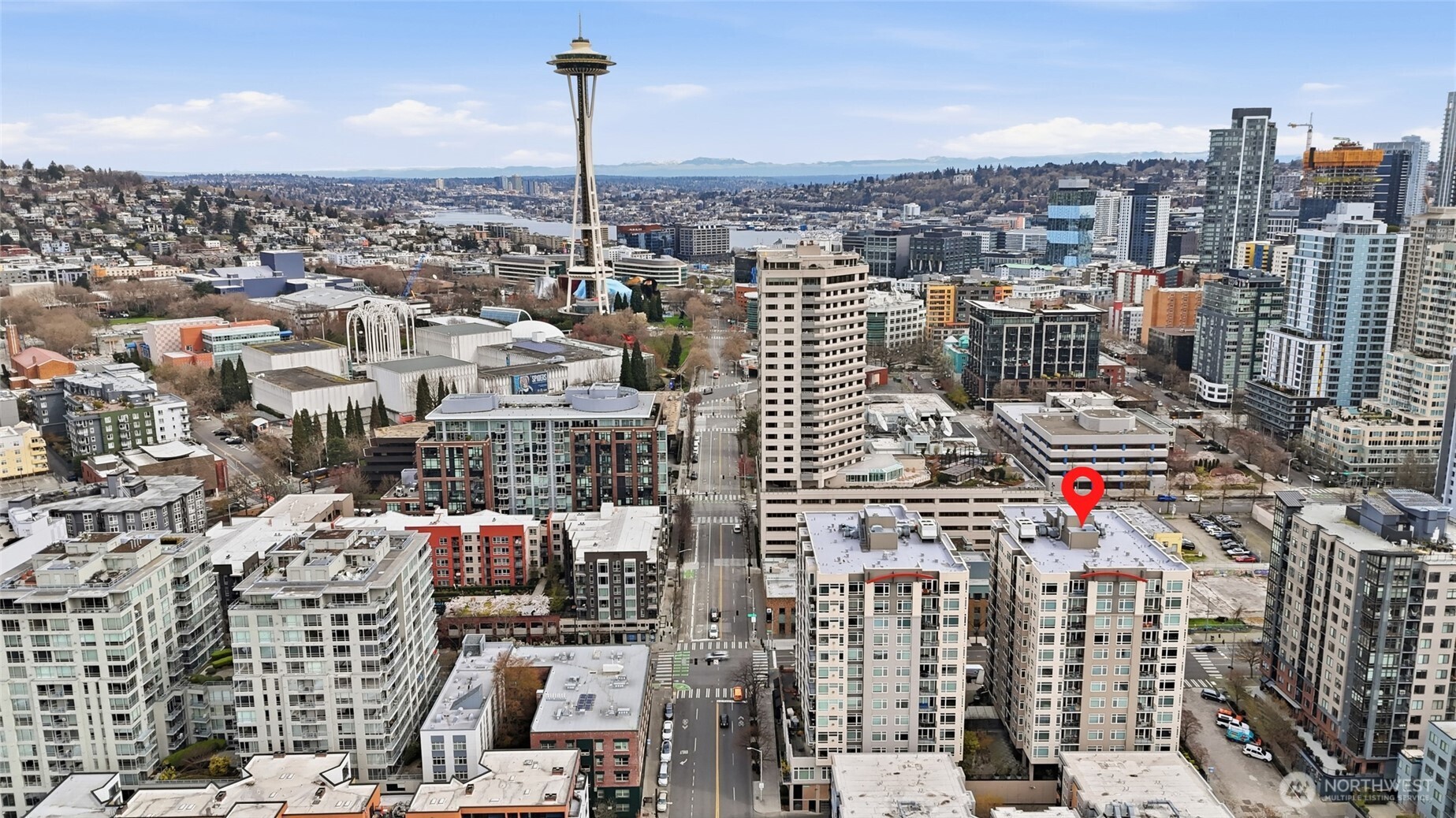 2801 1st Avenue, Unit 504 Seattle, WA 98121 - Photo 32 of 34 a city view