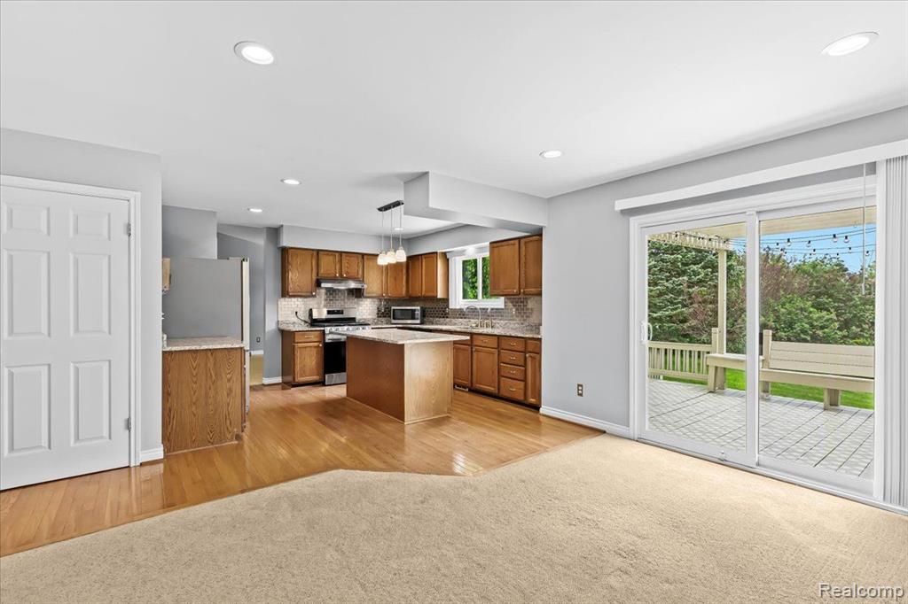 754 Kentucky Drive Rochester Hills, MI 48307 - Photo 12 of 29