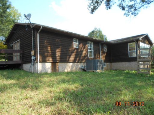 1674 Dutch Valley Road Clinton, TN 37716 - Photo 2 of 9 Additional Photo