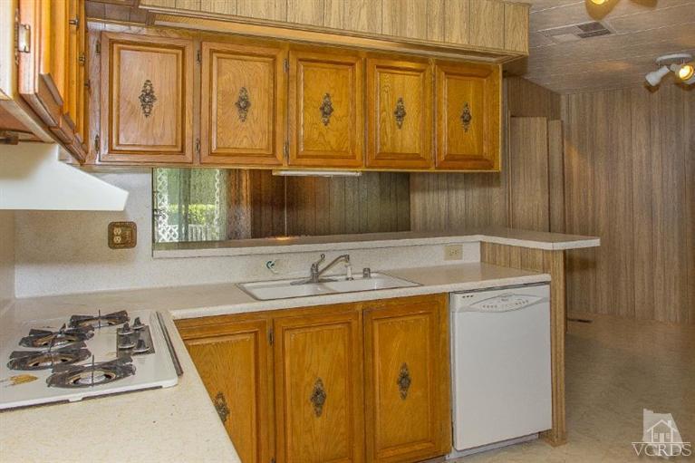 1550 Rory Lane, Unit 140 Simi Valley, CA 93063 - Photo 18 of 36 Additional Photo