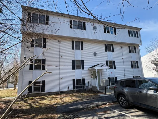 $230,000 | 48 Gibbs Street, Unit 21B, Worcester, MA 01607