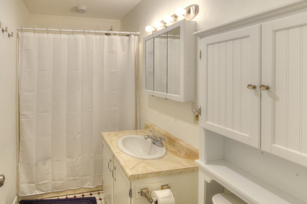 48 Gibbs Street, Unit 21B Worcester, MA 01607 - Photo 20 of 31